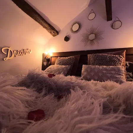 Lägenhet Nuit Romantique, Spa, Cremant, Cinema, Flipper - Escapade Veyloise