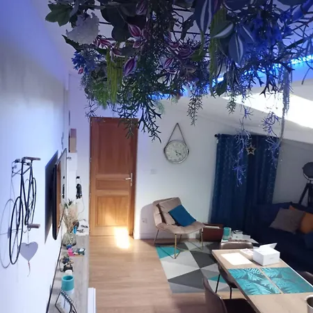 Appartement Escapadeveyloise-nuit Romantique-spa-cine-champagne Pont-de-Veyle
